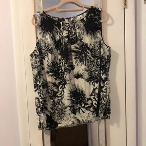 Talbots black & White print sleeveless blouse 16W